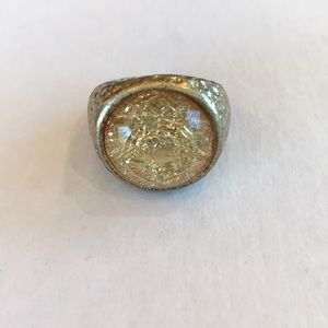 Costume ring